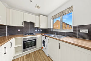 Colliers Way Holmewood